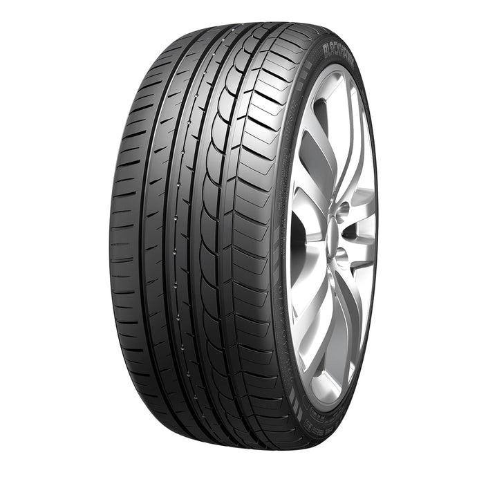 Llanta 215/40ZR17 87W XL BLACKHAWK HU02 AUTO