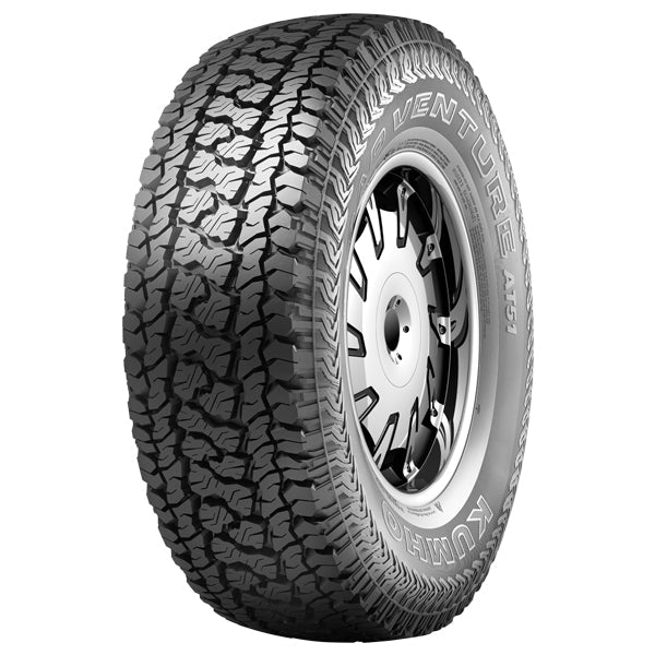 Llanta 235/80 R17 120/117 N10 KUMHO  AT51 AT